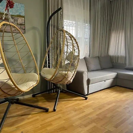 Mandarine Hostel *