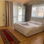 Mandarine Hostel Tirana