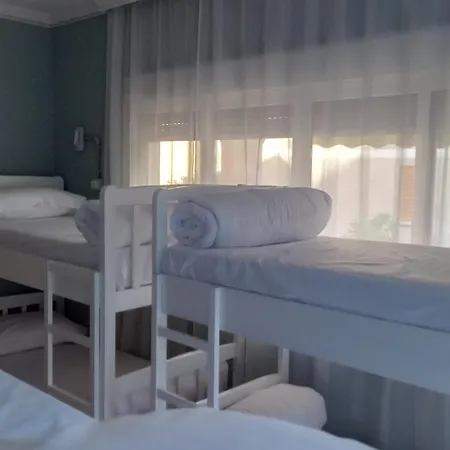 Mandarine Hostel *