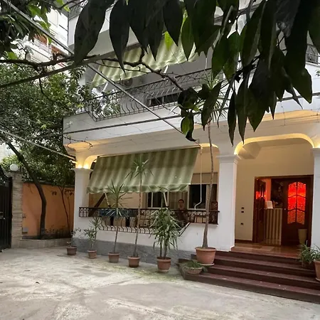Mandarine Hostel *
