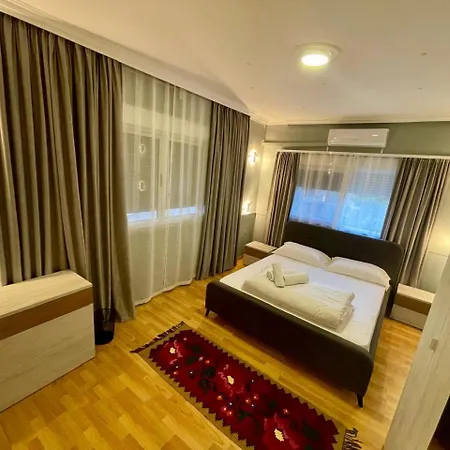 Vandrarhem Mandarine Tirana