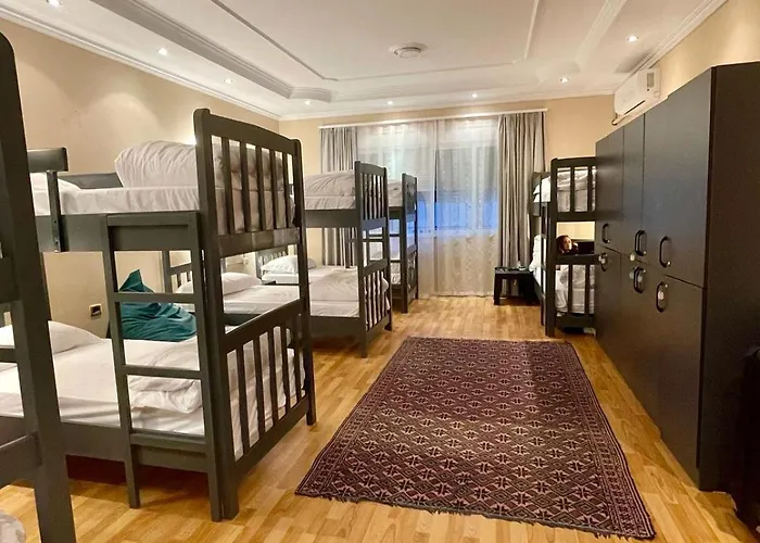 Mandarine Hostal